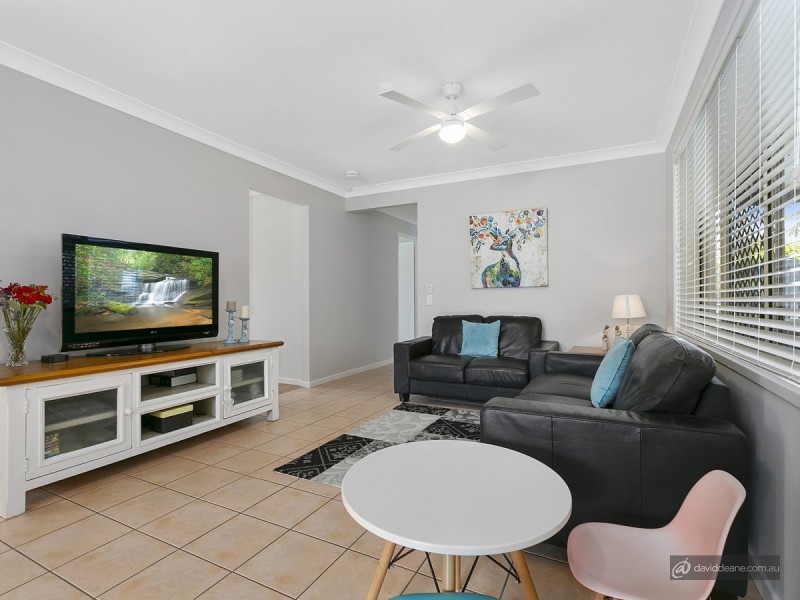 1 Kulara Place, Petrie QLD 4502