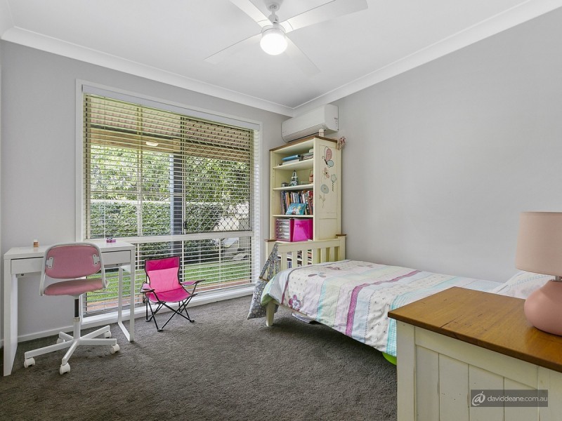 1 Kulara Place, Petrie QLD 4502