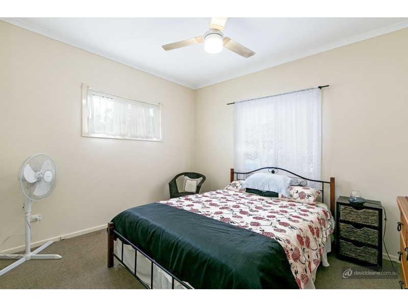 18 Hedge Street, Strathpine QLD 4500