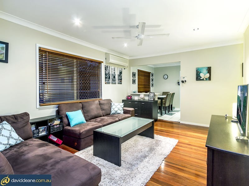 51 Valiant Cr, Strathpine QLD 4500