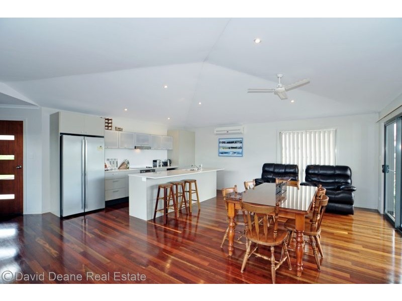 Warner QLD 4500