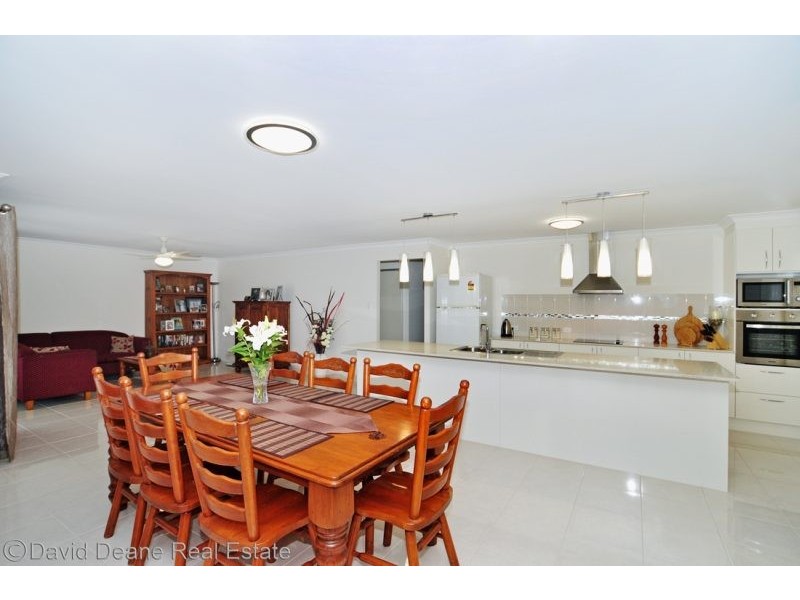 10 Norgay Crt, Warner QLD 4500