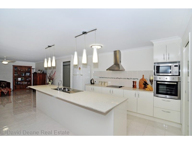 10 Norgay Crt, Warner QLD 4500