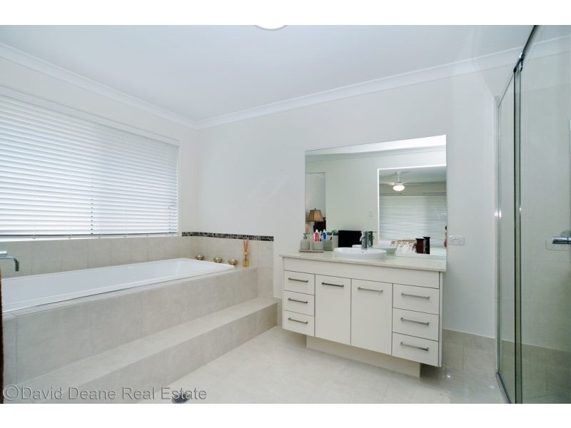 10 Norgay Crt, Warner QLD 4500