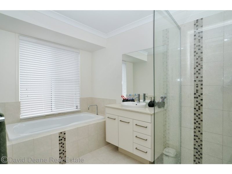 10 Norgay Crt, Warner QLD 4500