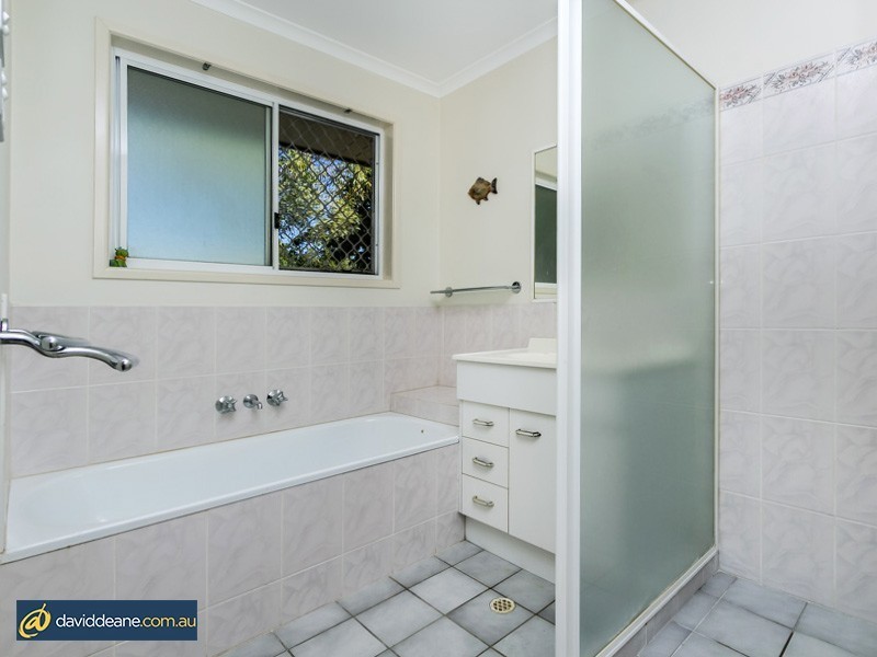 5 Wright Crt, Bray Park QLD 4500