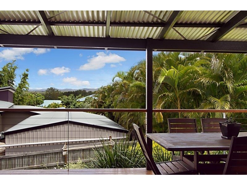 64 Affleck Ave, Petrie QLD 4502