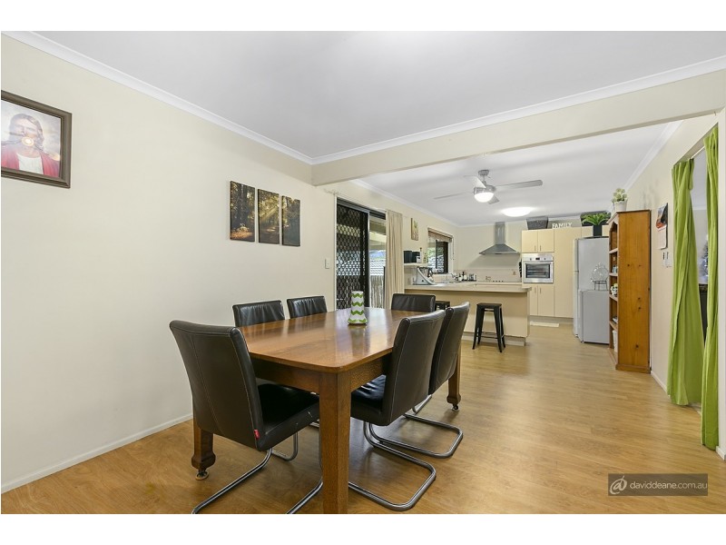 17 Deckle Road, Petrie QLD 4502