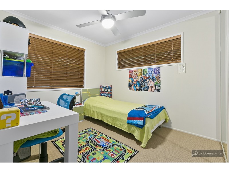 17 Deckle Road, Petrie QLD 4502