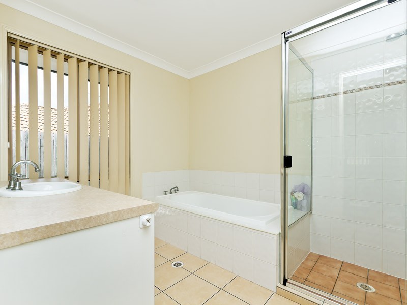 4 Boxwood Ct, Warner QLD 4500