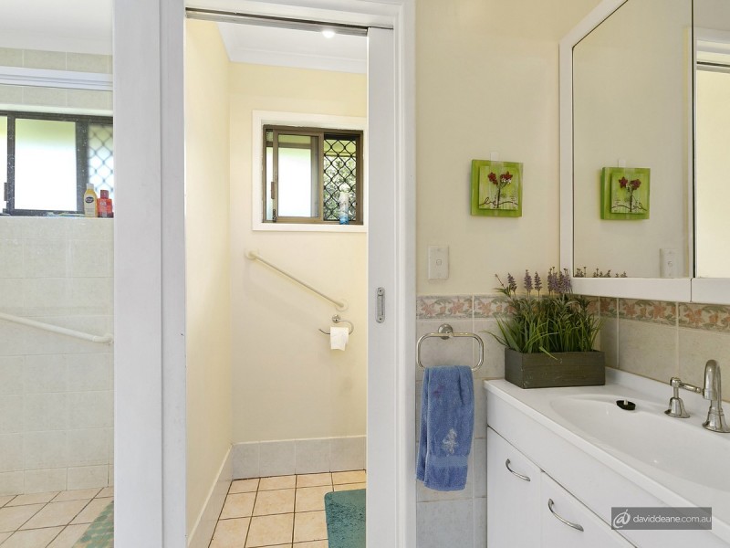 20 Wairoa Drive, Strathpine QLD 4500