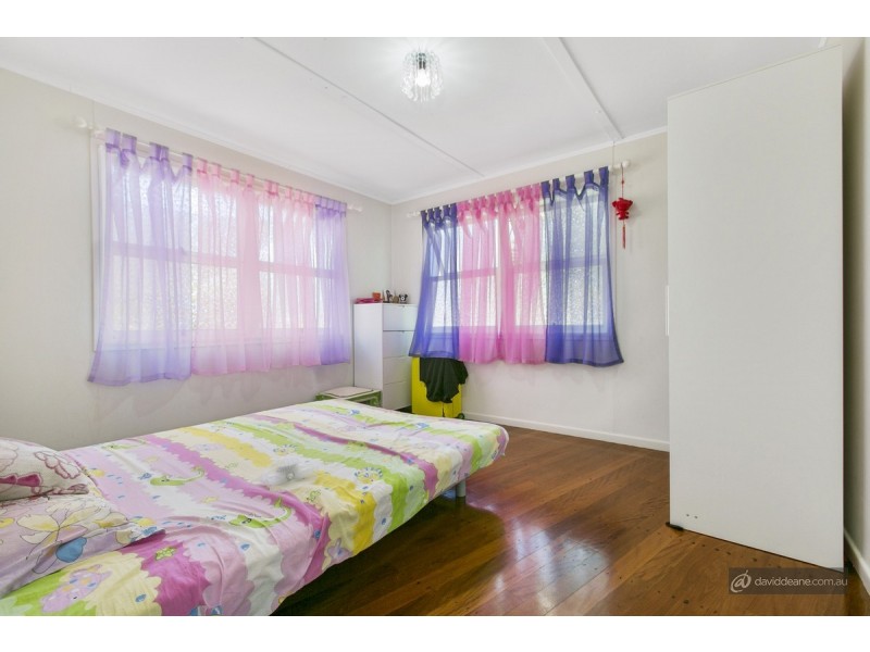 93 Spitfire Avenue, Strathpine QLD 4500