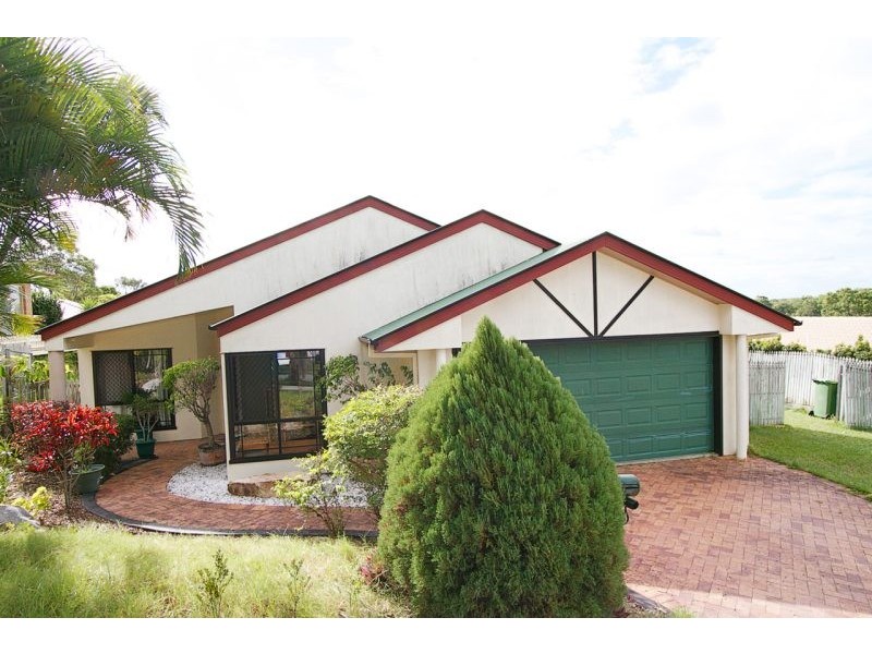 24 Paramount Drive, Warner QLD 4500