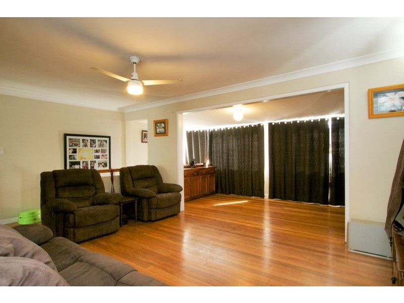 25 Cotton St, Lawnton QLD 4501