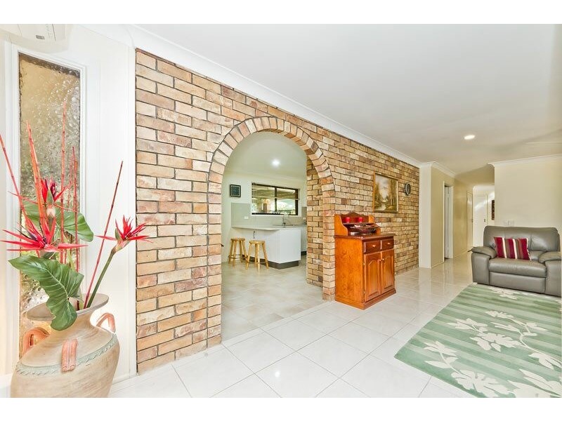 2 Faust St, Strathpine QLD 4500