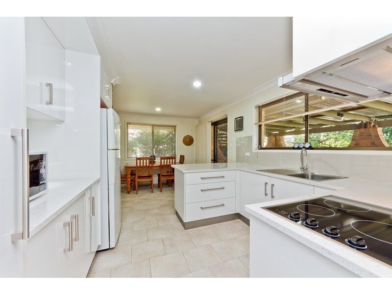 2 Faust St, Strathpine QLD 4500