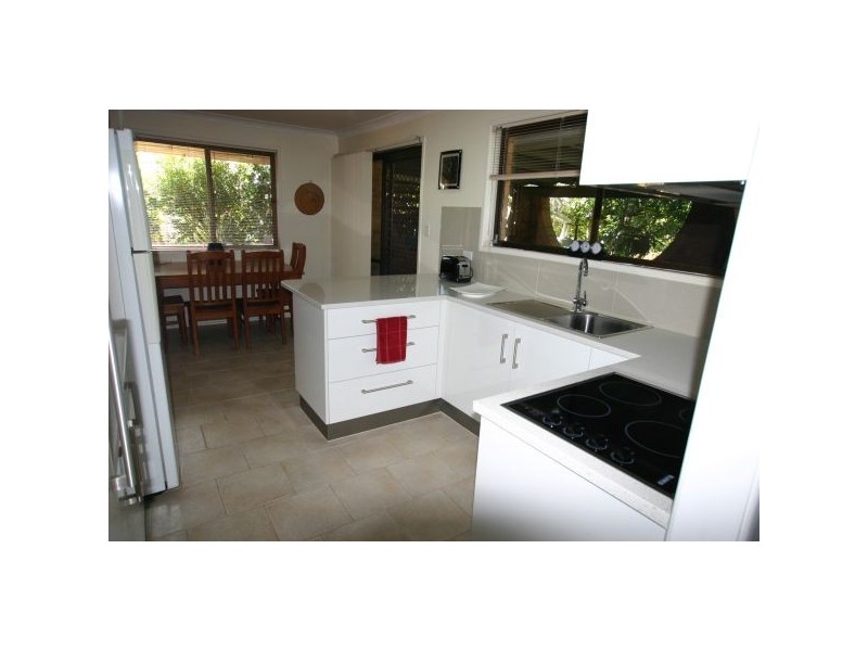 2 Faust St, Strathpine QLD 4500