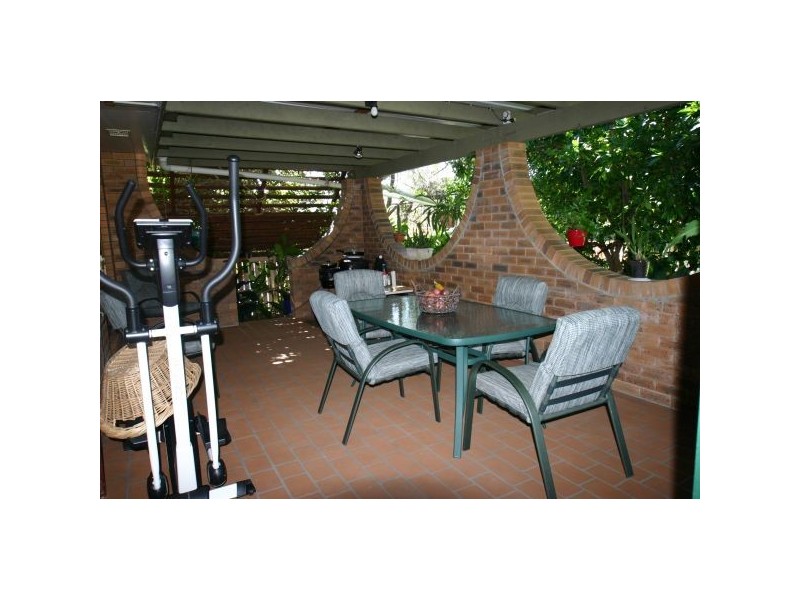 2 Faust St, Strathpine QLD 4500