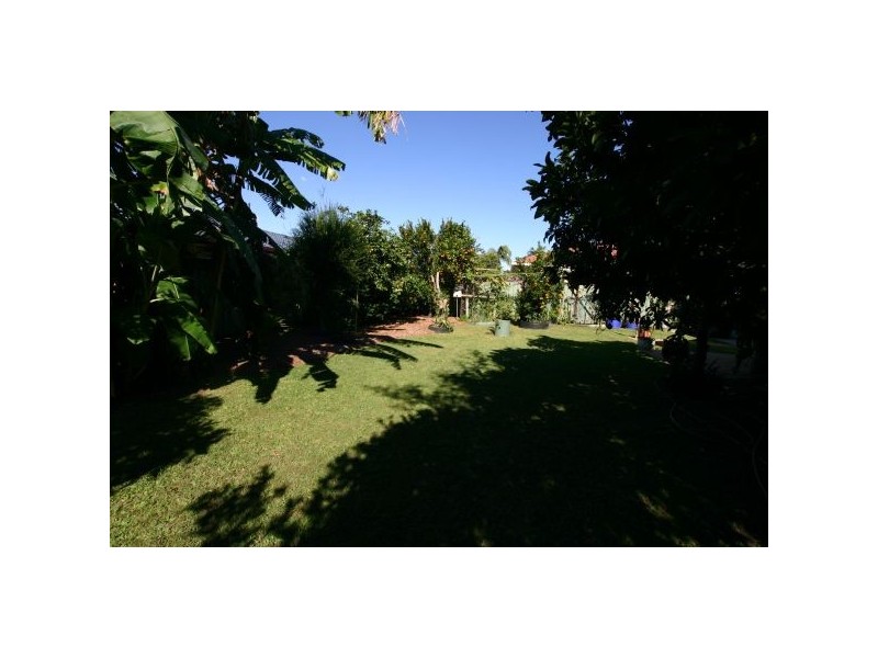 2 Faust St, Strathpine QLD 4500