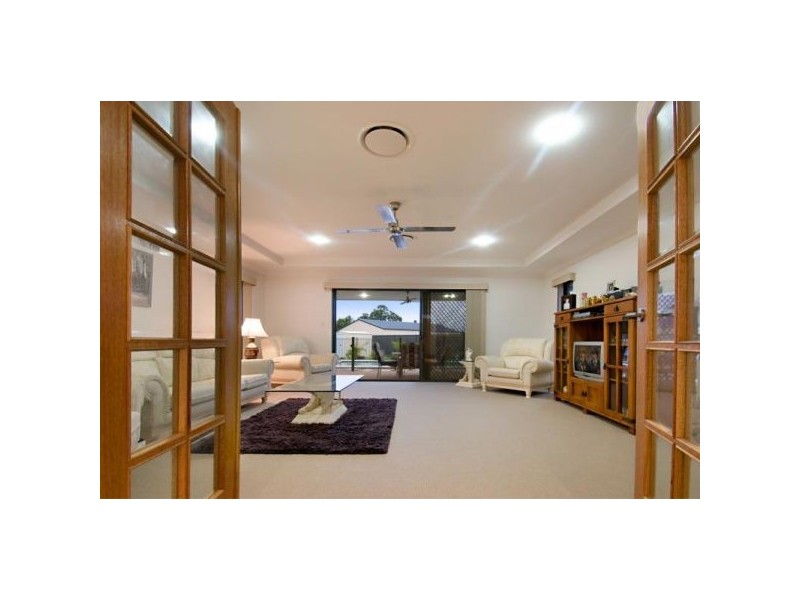 Glass House Mountains QLD 4518