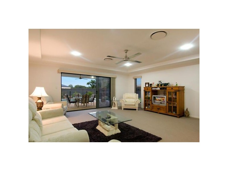 Glass House Mountains QLD 4518