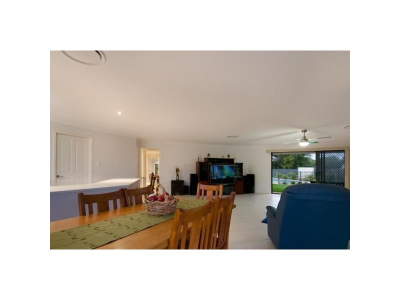 Glass House Mountains QLD 4518