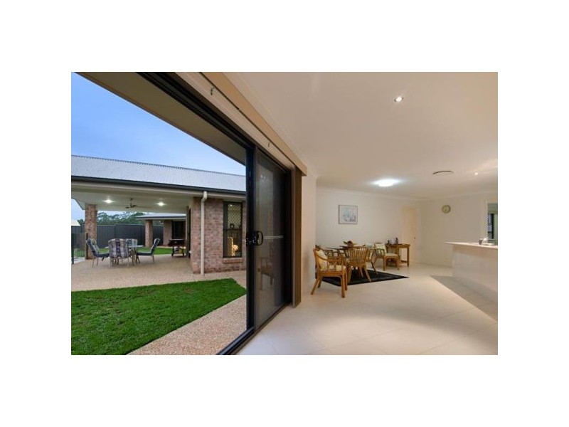 Glass House Mountains QLD 4518