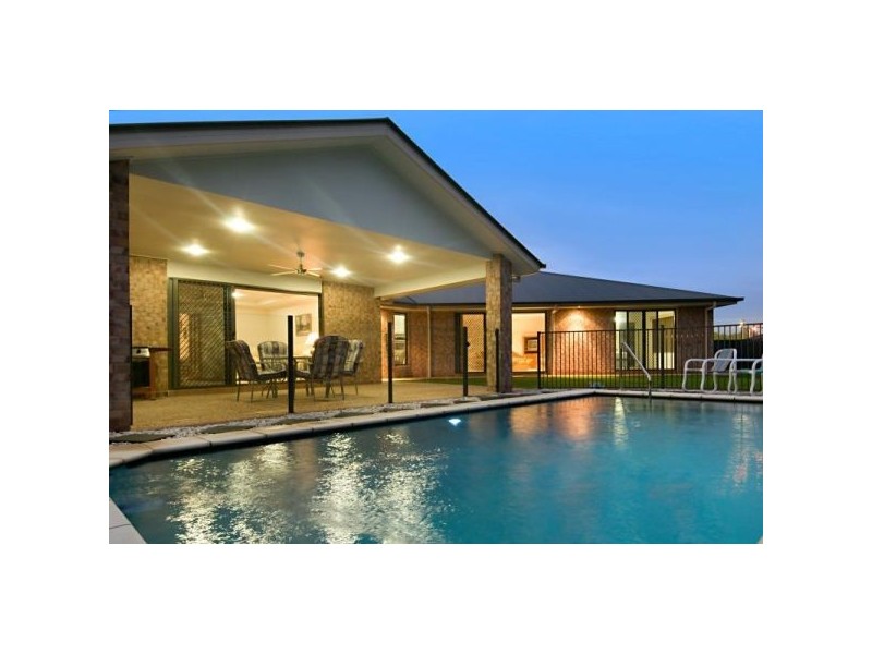 Glass House Mountains QLD 4518