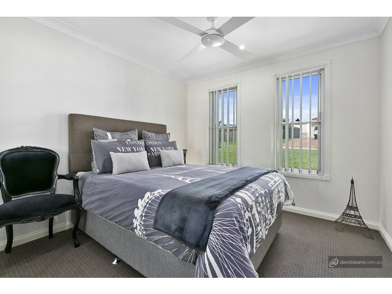 59 Kirri Avenue, Petrie QLD 4502