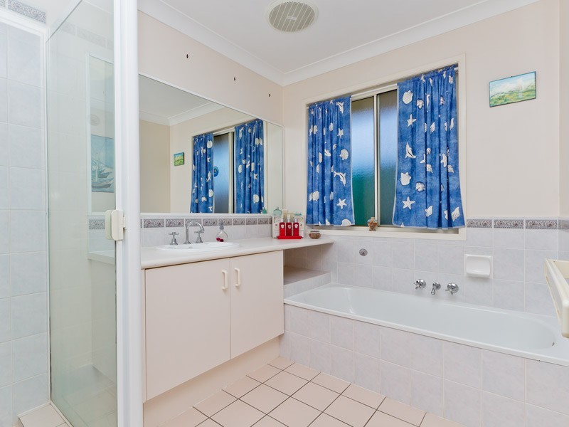 26 Garden Tce, Kallangur QLD 4503