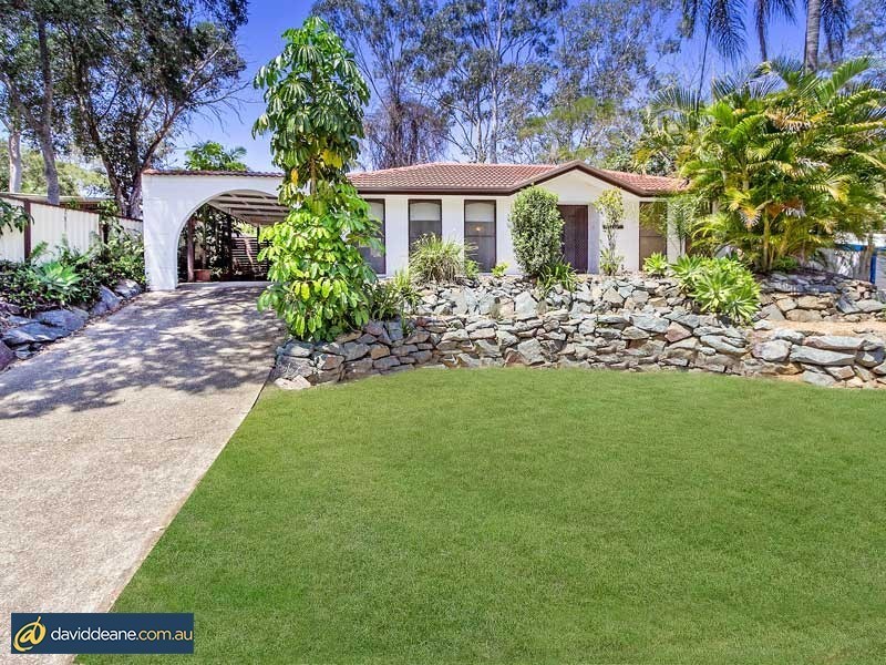 17 Killara Cres, Petrie QLD 4502