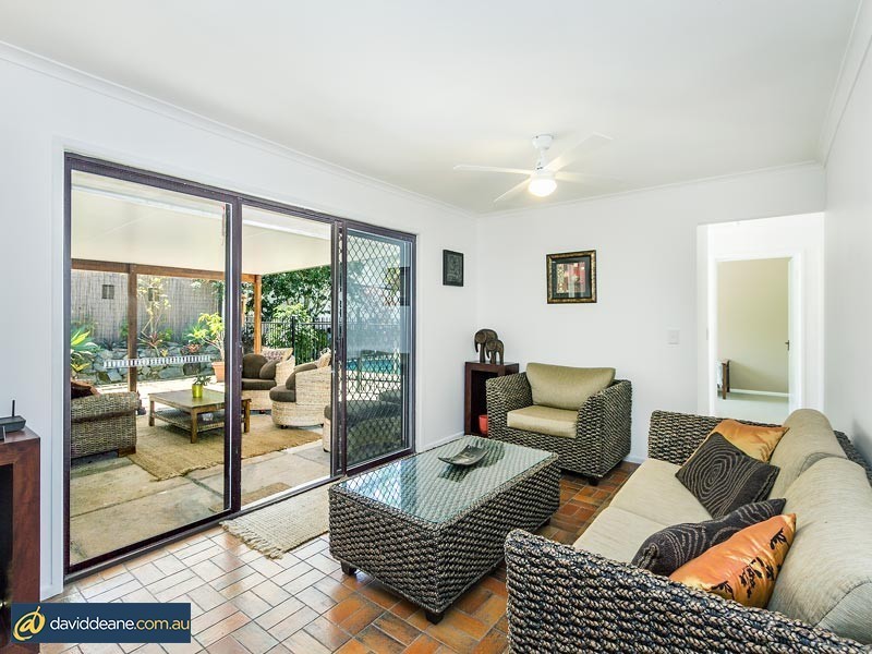 17 Killara Cres, Petrie QLD 4502
