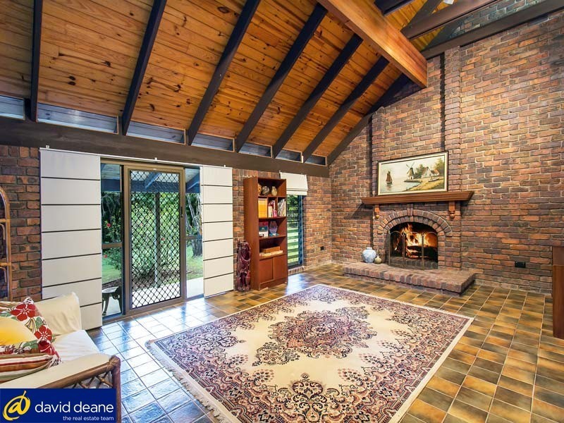 22 Whiteside Rd, Whiteside QLD 4503