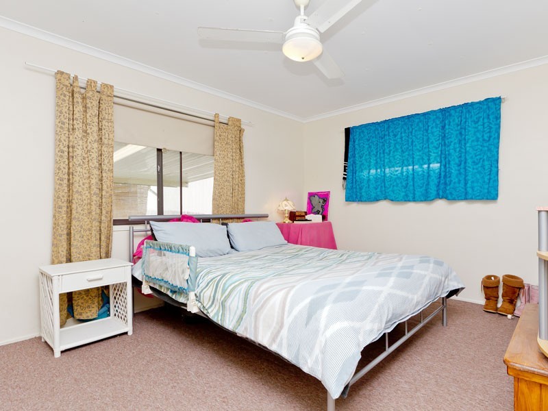 8 Jakari Ct, Strathpine QLD 4500