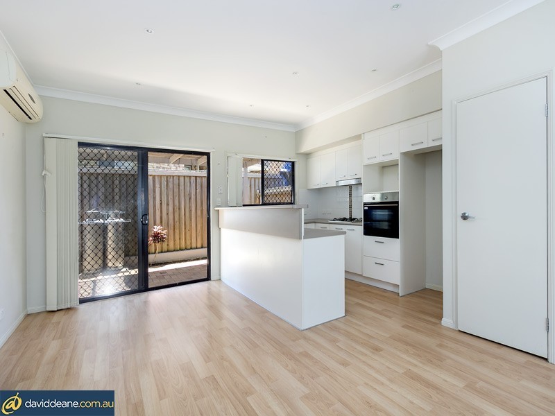 8/18 Pretoria St, Zillmere QLD 4034