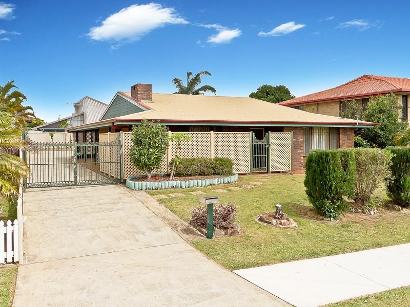 15 Schubert St, Strathpine QLD 4500