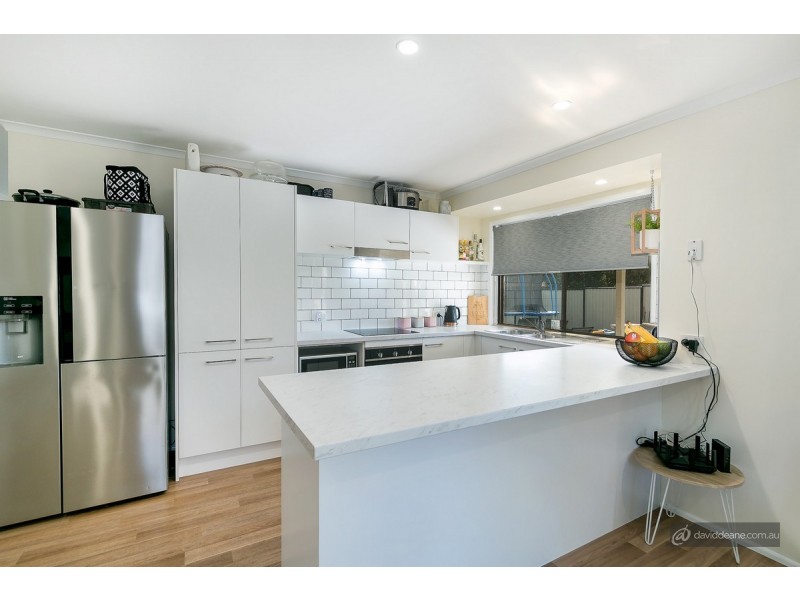 18 Sunderland Drive, Bray Park QLD 4500