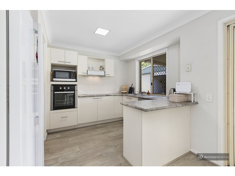 3 Kirri Avenue, Petrie QLD 4502