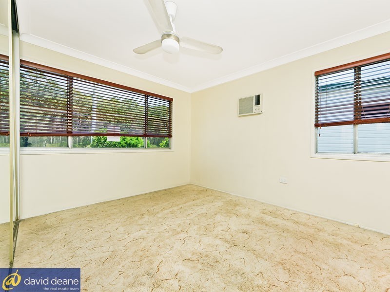 49 Dohles Rocks Rd, Kallangur QLD 4503