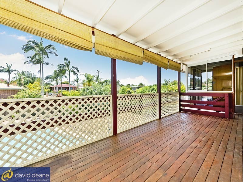 49 Dohles Rocks Rd, Kallangur QLD 4503