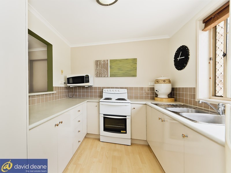 2/36 Desert Willow Way, Fitzgibbon QLD 4018