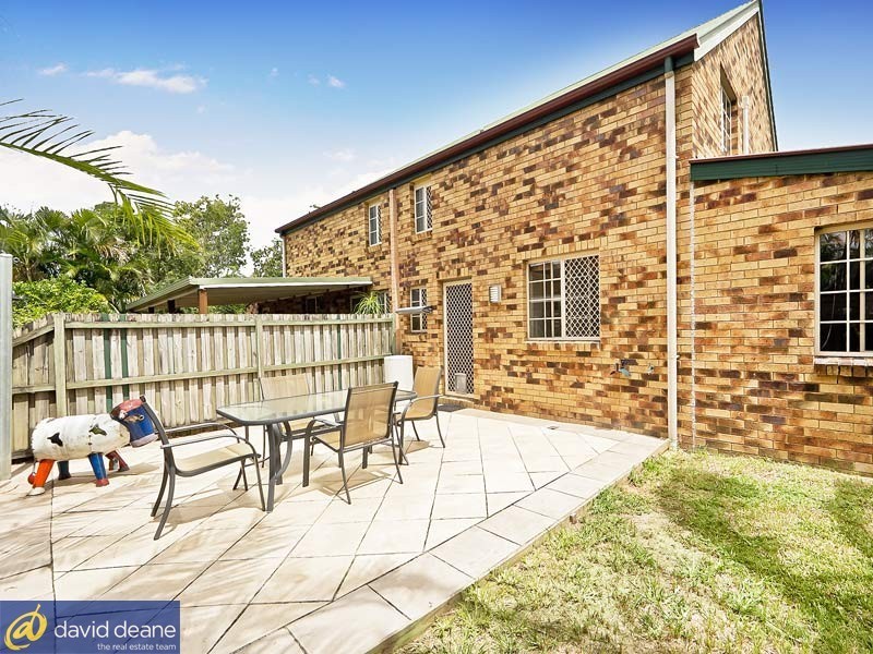 2/36 Desert Willow Way, Fitzgibbon QLD 4018