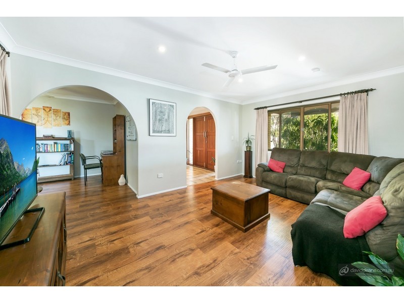 15 Navua Street, Strathpine QLD 4500