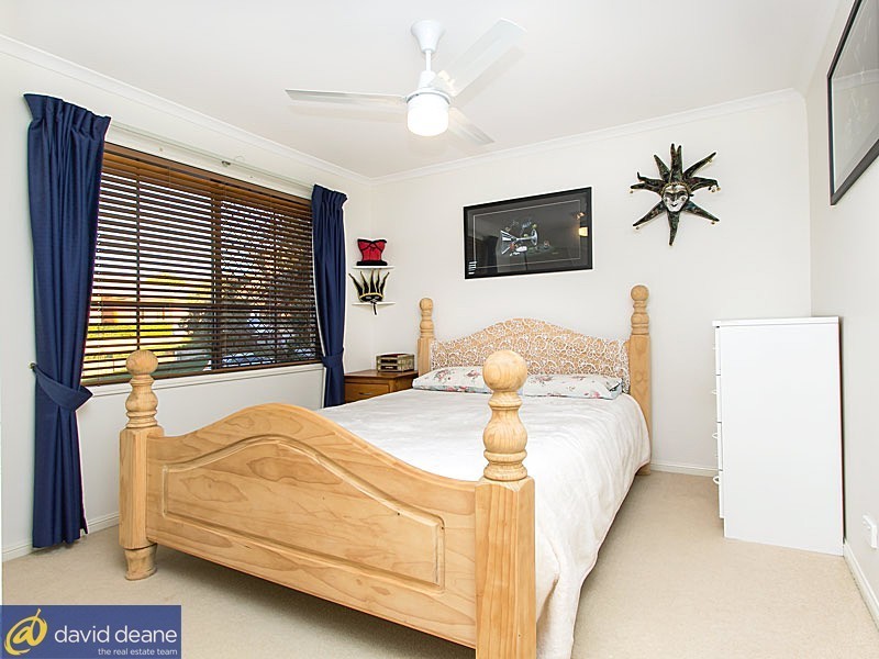 40 Hunter Cct, Petrie QLD 4502
