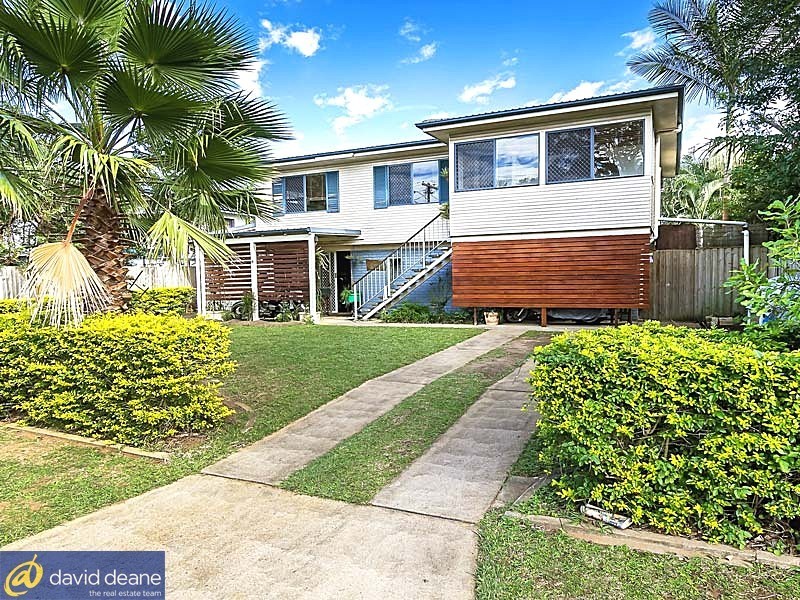 9 Lyndon St, Kallangur QLD 4503