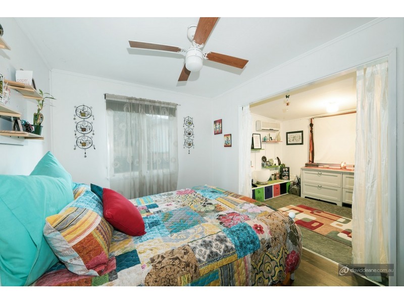 6 Boorogari Place, Petrie QLD 4502