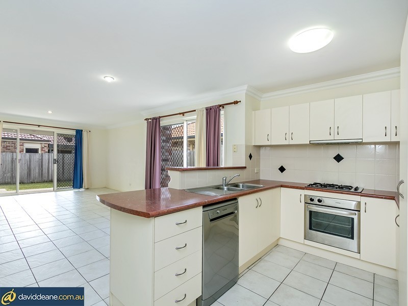 3 Basalt St, Murrumba Downs QLD 4503