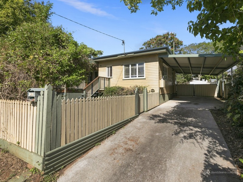 27 Bray Road, Lawnton QLD 4501