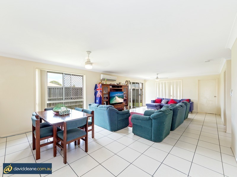 2 Dauntless Lane, Bray Park QLD 4500