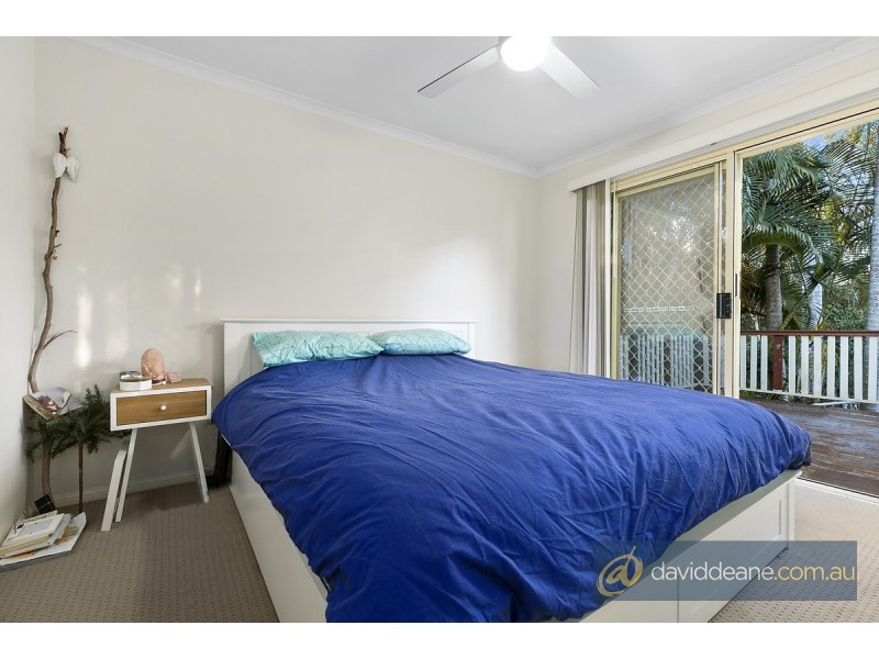 11 Frenchs Rd, Petrie QLD 4502